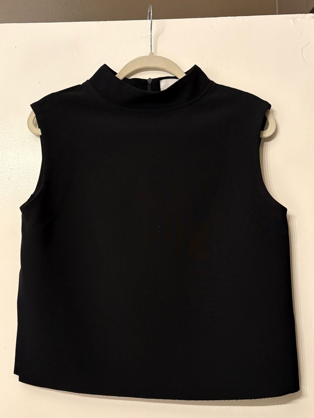 All Row Mock Neck Sleeveless Blouse